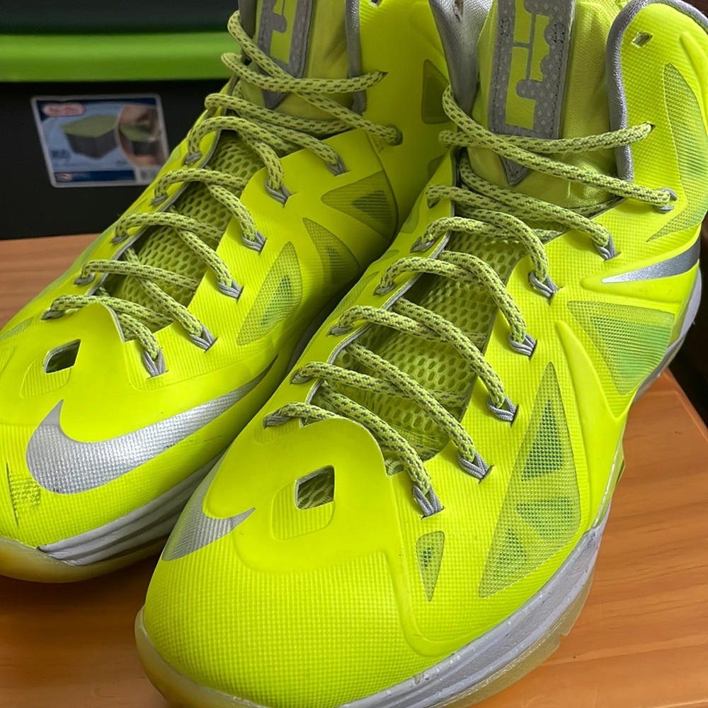 Lebron 10